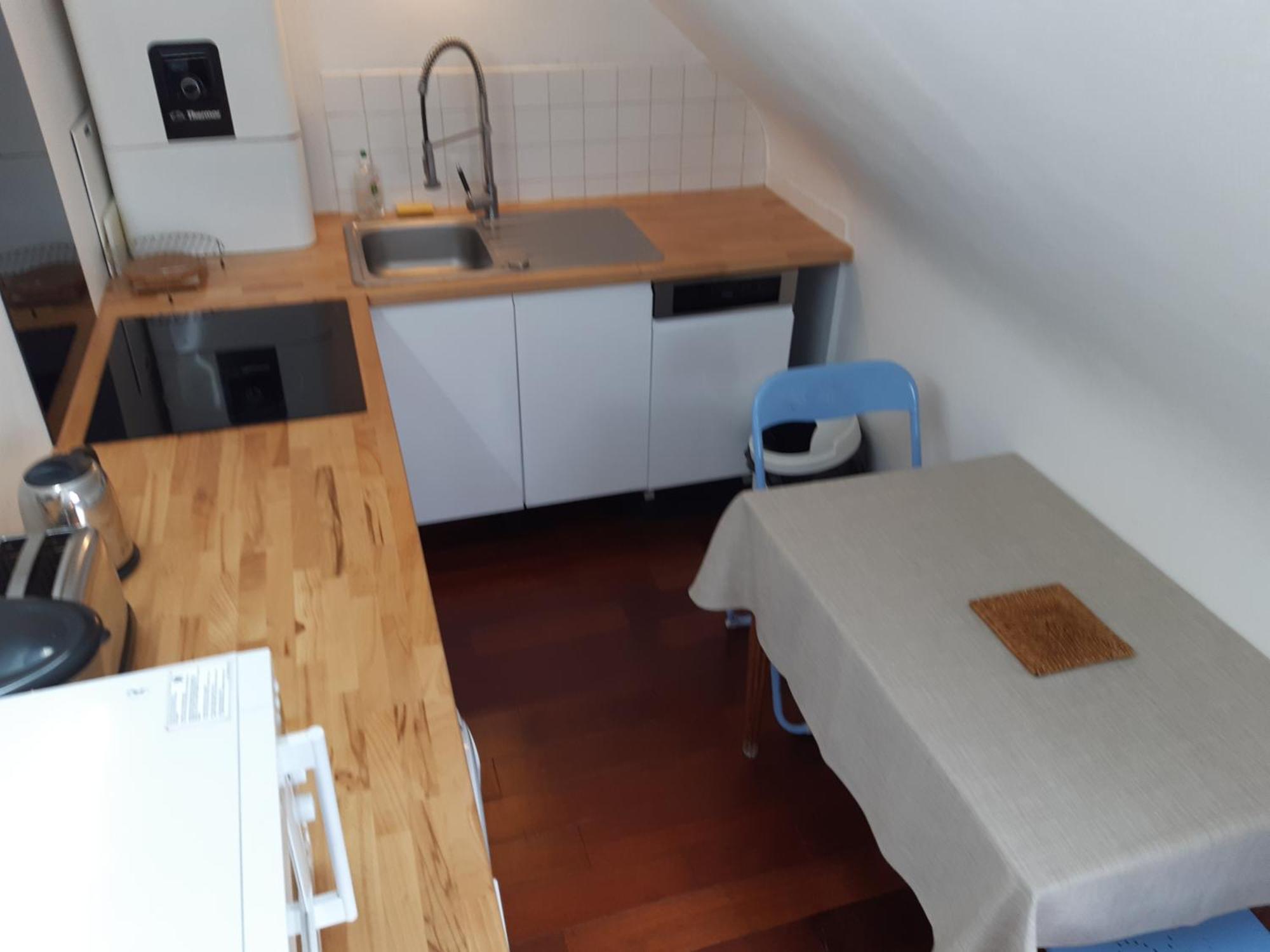 Urban Sunny & Cosy Apartment กงการ์โน ภายนอก รูปภาพ