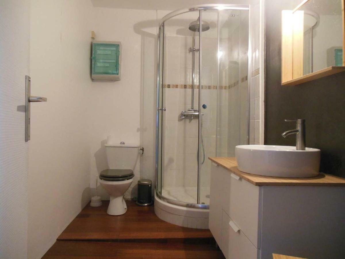 Urban Sunny & Cosy Apartment กงการ์โน ภายนอก รูปภาพ